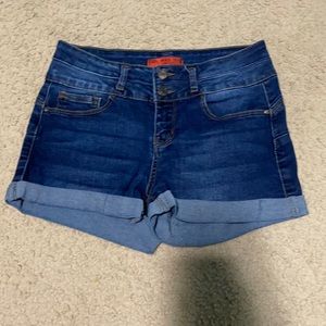 Worn maybe 5 times. In very good condition. High waisted, size small